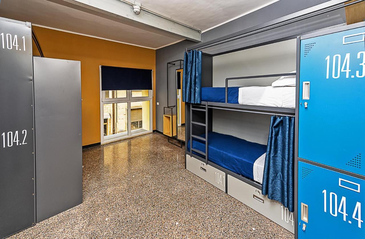 Marathon Hostal *