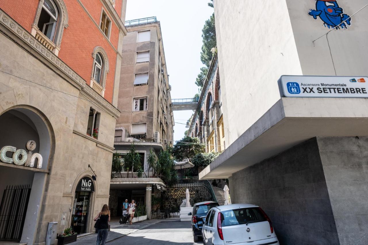 Marathon Hostal *