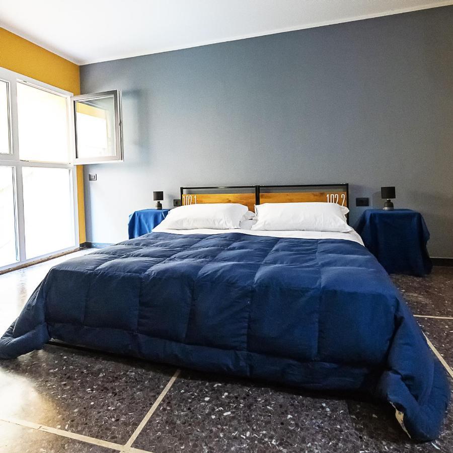 Hostal Marathon
